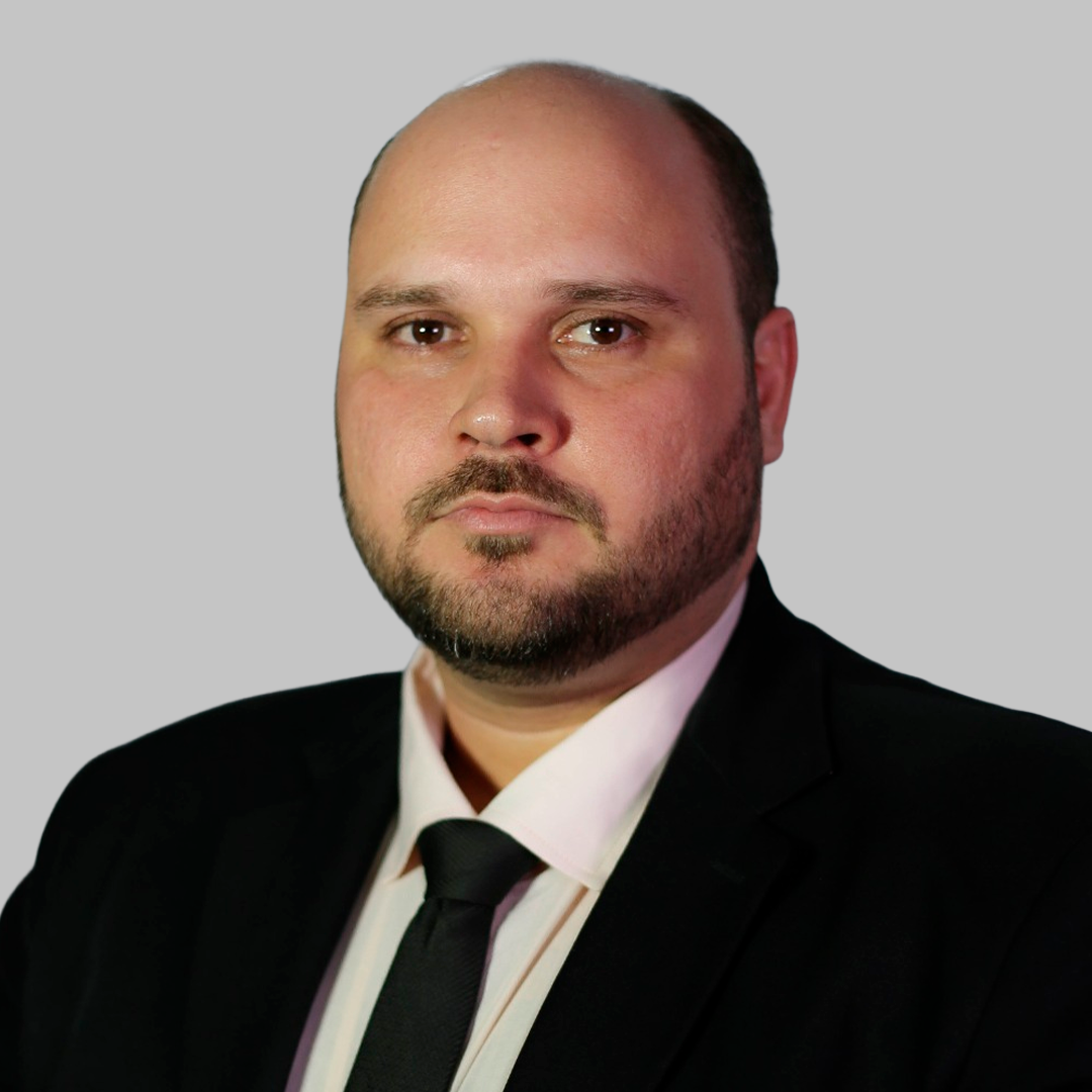 Dr. Gustavo Guimarães